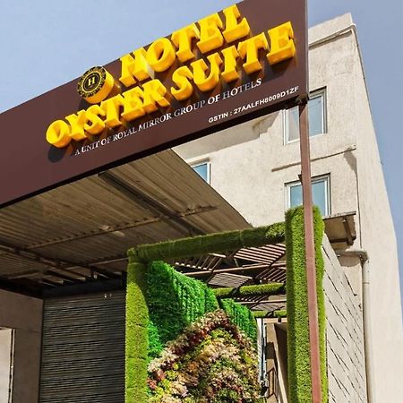 Hotel Oyster Suite Andheri West Mumbai Bagian luar foto