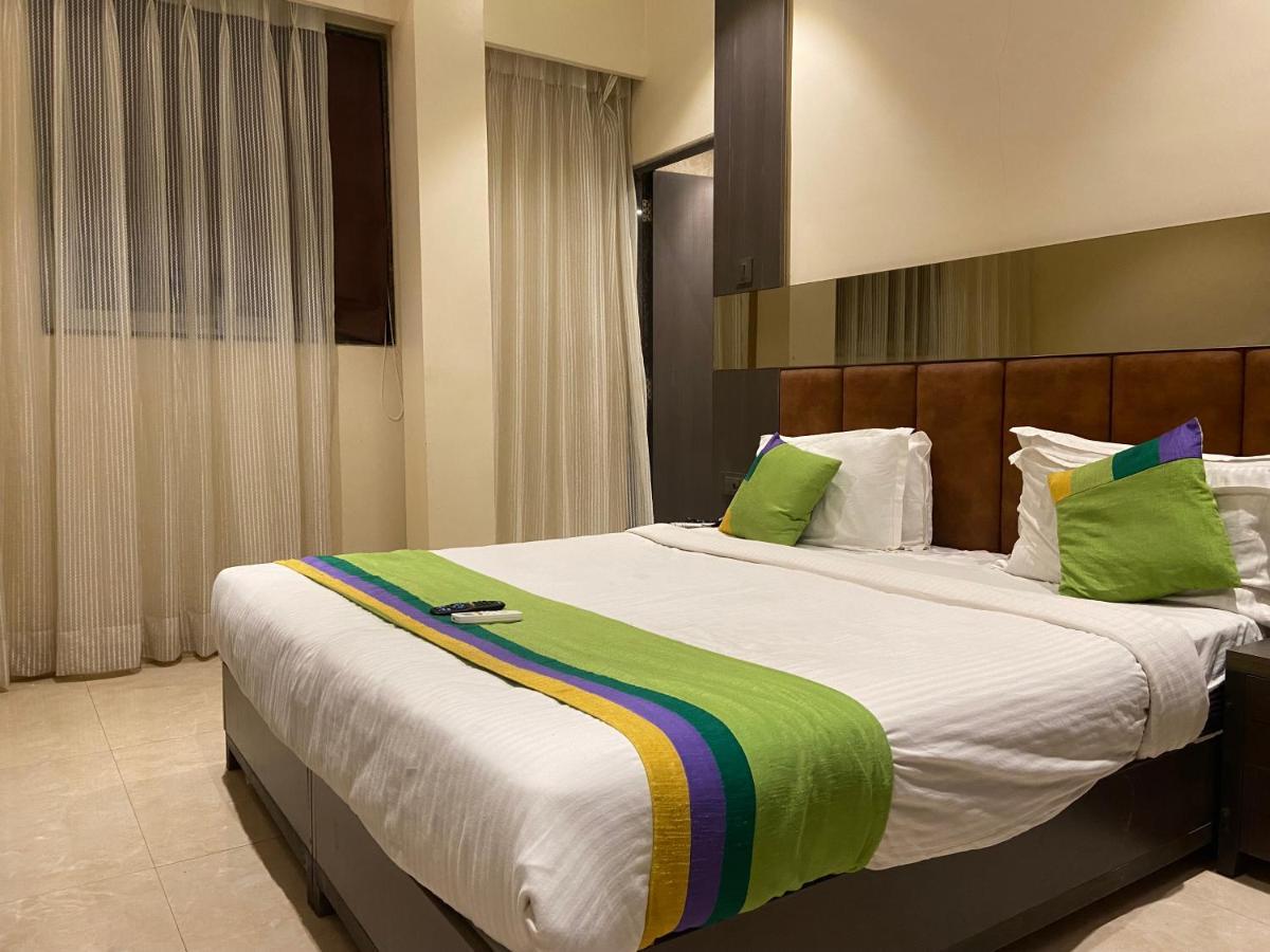 Hotel Oyster Suite Andheri West Mumbai Bagian luar foto